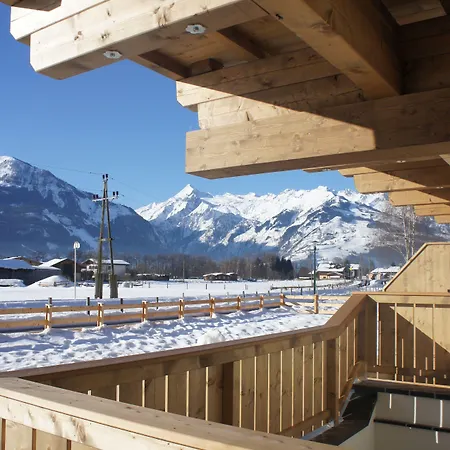 Alpenparks & Areitxpress Apartmán Zell am See